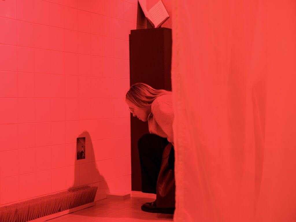 Josip Kresović, Ti si bija baš sritno dite, Brigada, Nova ves 17 – Centar Kaptol, 2. kat, Zagreb